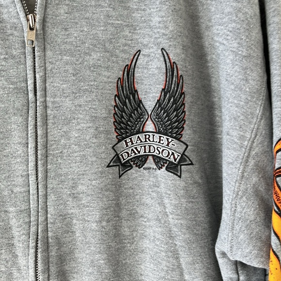Harley Davidson XL Men’s gray front zip sweatshirt - Picture 2 of 5